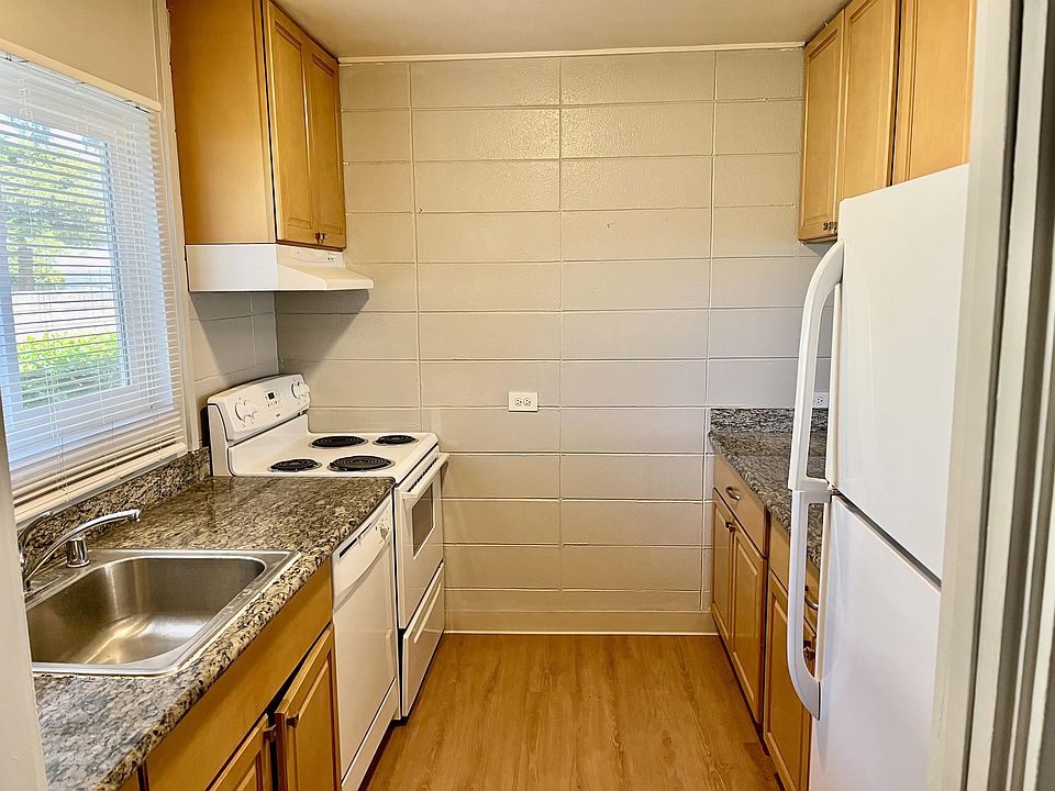 1st image of 27500 Tampa Ave #Avenue95