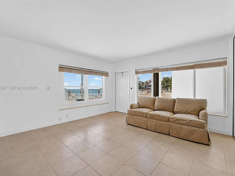 2508 Bay Dr #112 — Photo 6