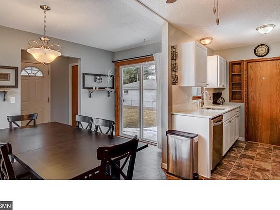 5th image of 217 105th Ave NE