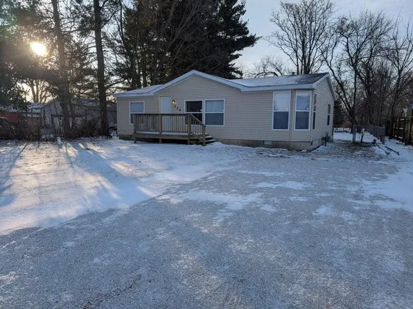 234 W Young St, Hanna, IN 46340