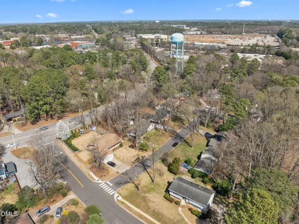 1103 Seabrook Ave, Cary, NC 27511