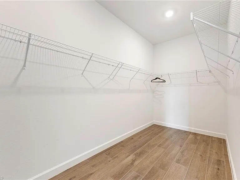 3524 Stormy Creek Ln — Photo 18