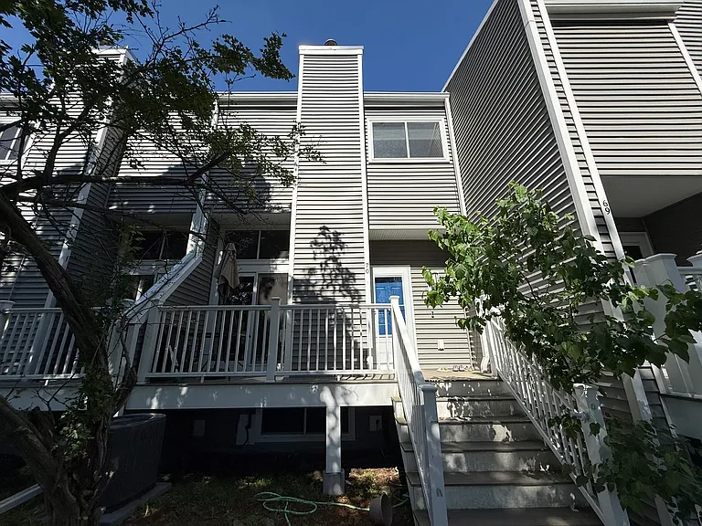 255 North Rd #70 — Photo 18