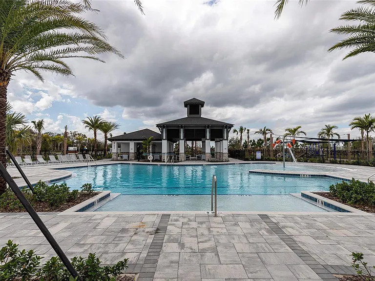 5082 Rain Shadow Dr — Photo 43