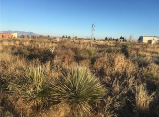 560 Paloma Dr, Chaparral, NM 88081