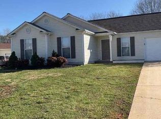 9006 Whitetail Ct, Charlotte, NC 28269