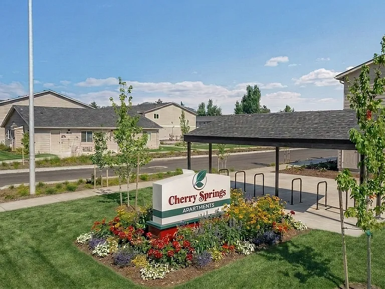Cherry Springs - Nestled between the McKenzie and your next adventure! — Photo 25