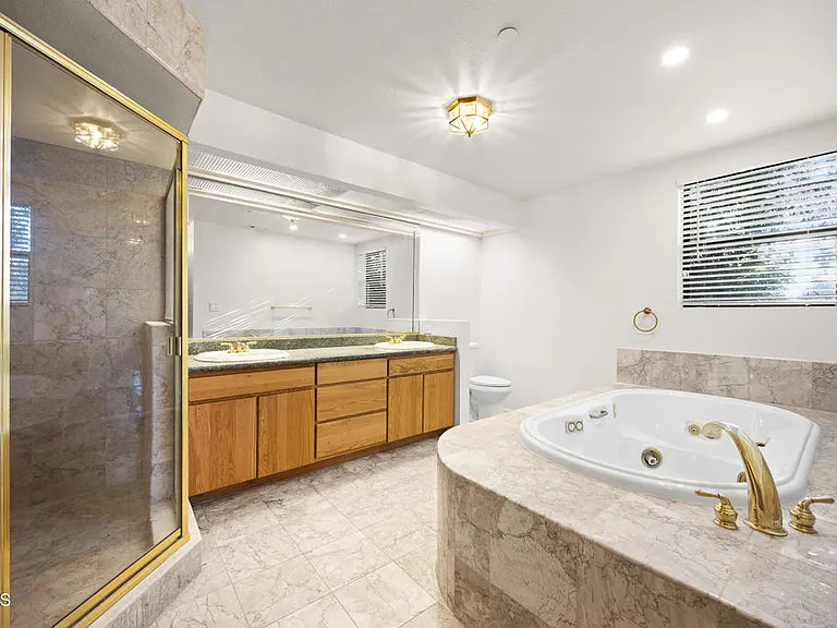 534 Alta Vista Ave — Photo 37
