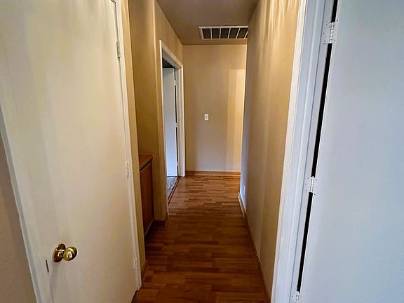 5th image of 1049 Blue Lantern Dr