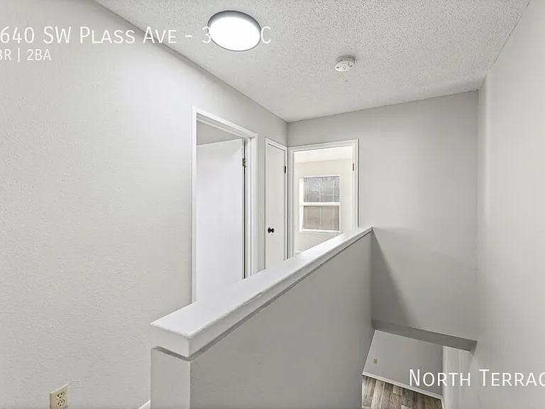 Capstone Townhomes — Photo 82