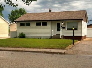 112 McDonald Rd, Estevan, SK S4A0B8
