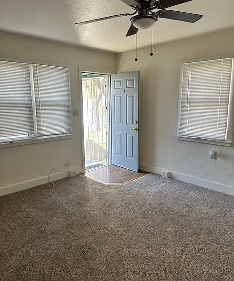 546 Jackson St — Photo 1