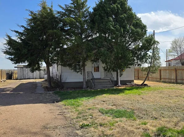 19140 Chambers Dr, Sterling, CO 80751