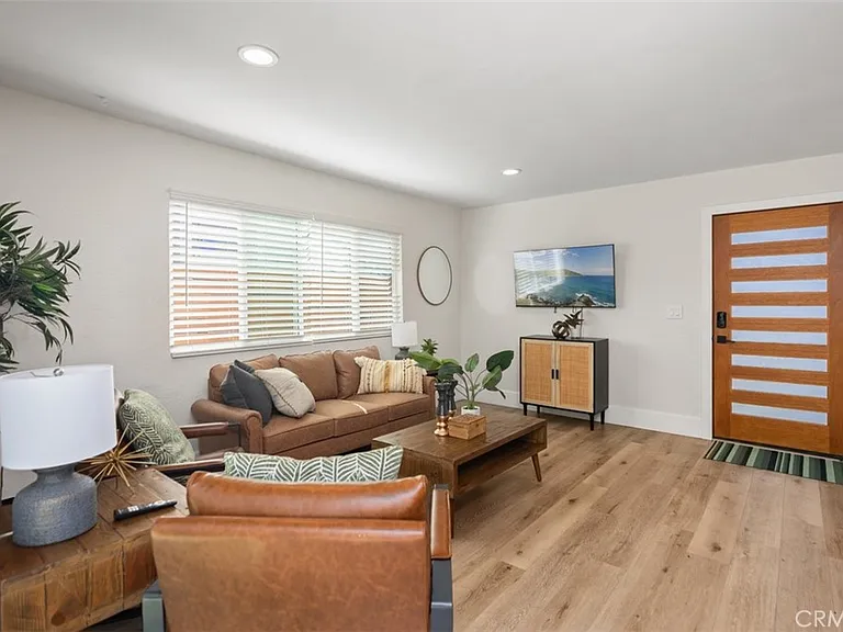 33782 Robles Dr — Photo 13