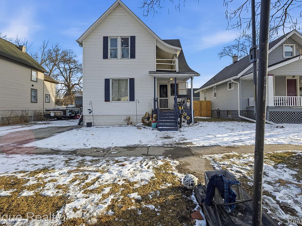 1st image of 1128 Gillett St