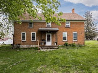 408 R St, South Amana, IA 52334