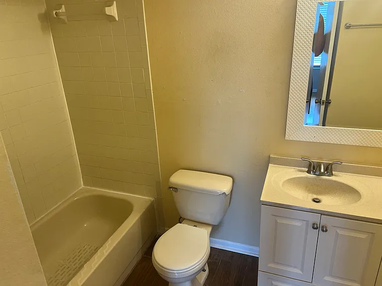 10101 Lake Oak Cir — Photo 5