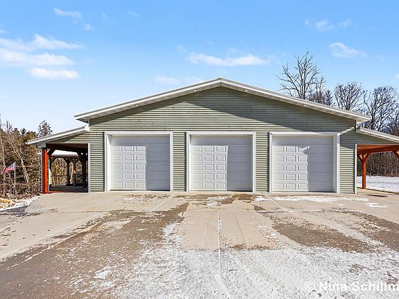 4th image of 19550 Washington Rd