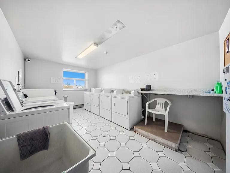 33 Dawson Rd — Photo 12