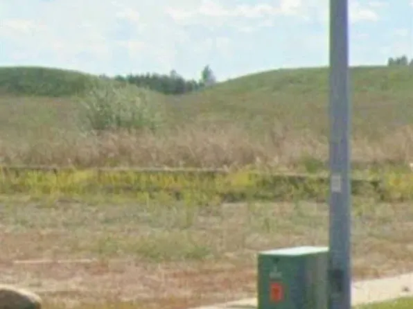 3713 Marler Dr, Camrose, AB T4V 5E4