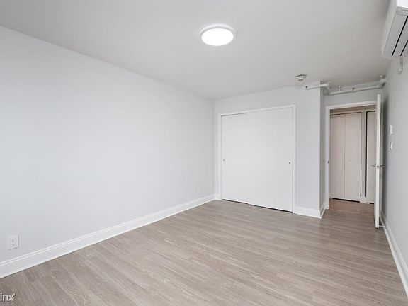 landlord_unit_photo_62352718_8