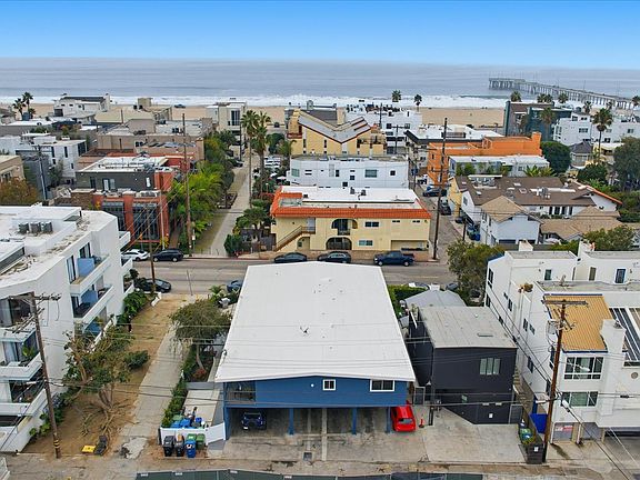 2nd image of 3320 Pacific Ave #6