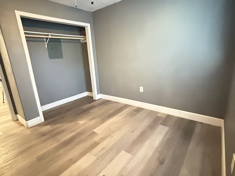 1000 Delfino Ln — Photo 5