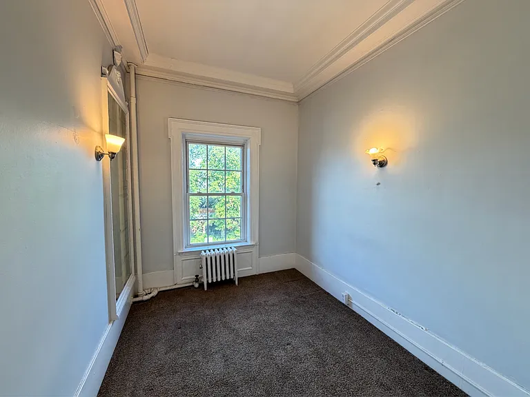 479 Delaware Ave #5 — Photo 13
