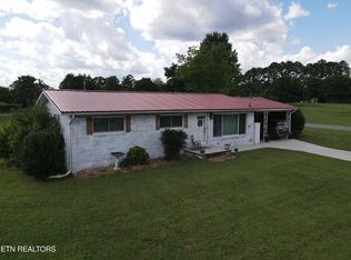 326 Central Ave, Harriman, TN 37748