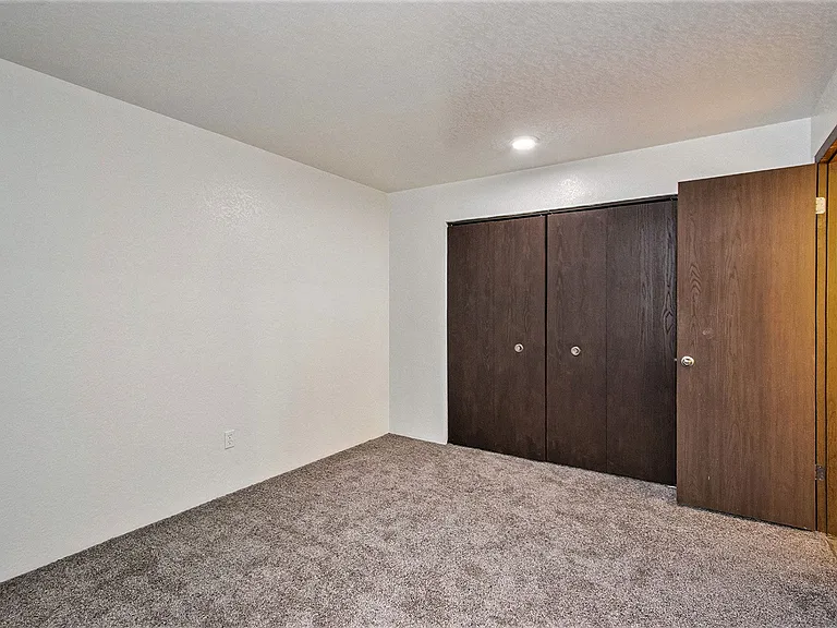 The View Apartments and Townhomes — Photo 26