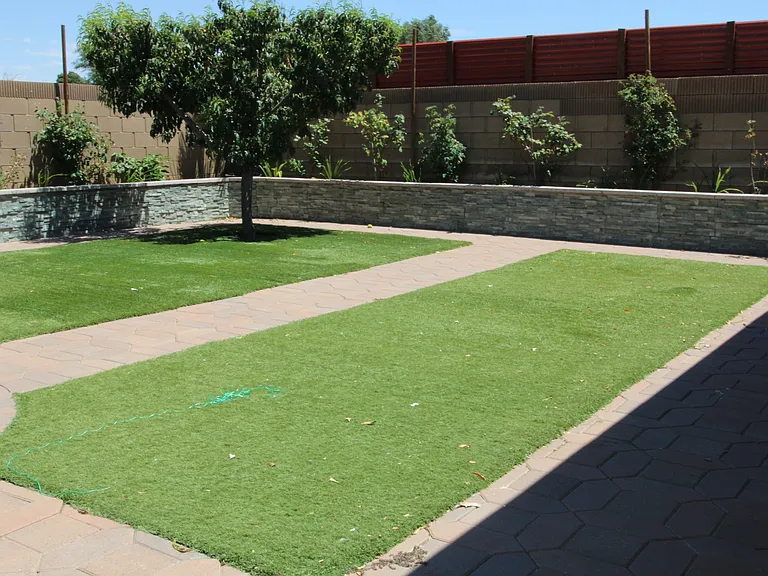 44718 Cerisa St — Photo 34