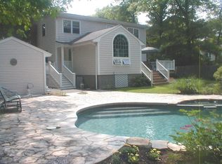 12 Tyler St, Norwell, MA 02061