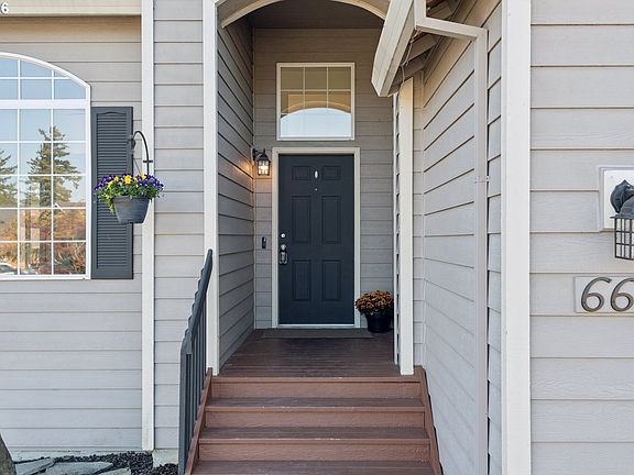 3rd image of 664 SE 10th St