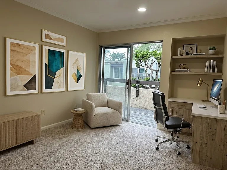 279 Tradewinds Dr #8 — Photo 3