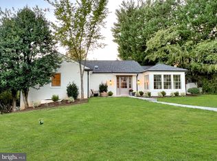 3200 Winnett Rd, Chevy Chase, MD 20815