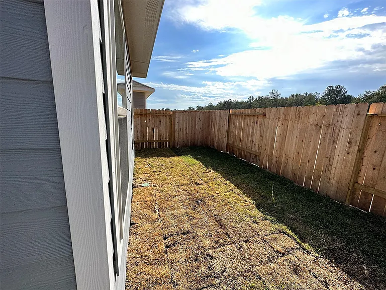 16580 Moss Ln — Photo 17