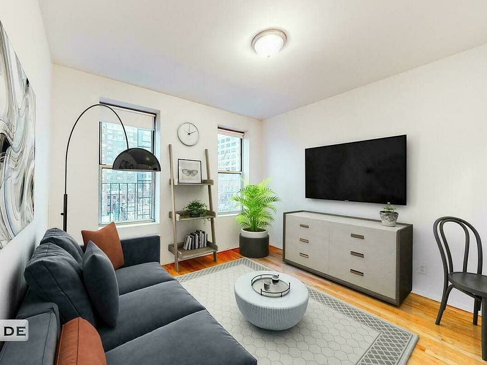 1st image of 22 King St APT 15