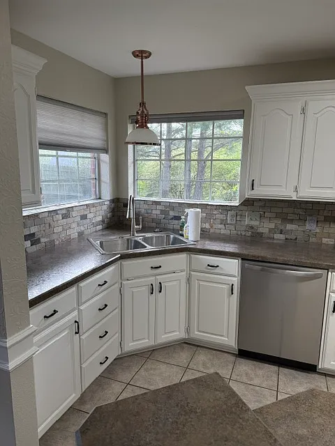 3 bed, 1621 sqft, $1,950 — Photo 3