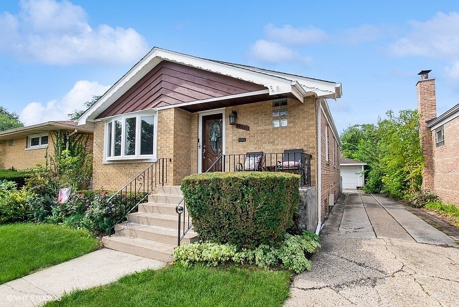 1st image of 10854 S Rockwell St