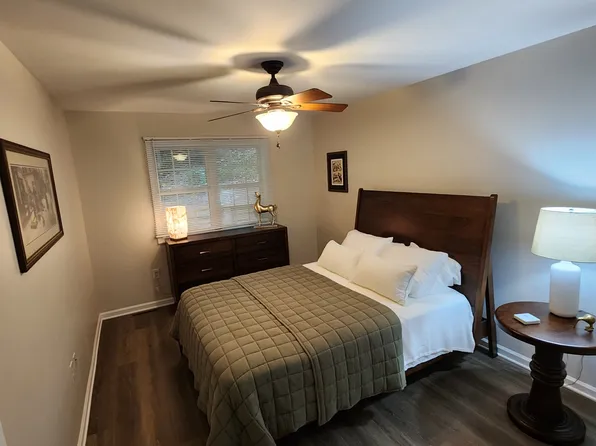 108 Jackson Ave, Farmville, VA 23901
