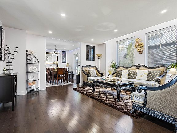 3rd image of 2772 Saint Moritz Way