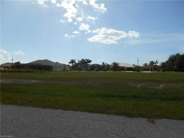 404 NW 37th Ave, Cape Coral, FL 33993