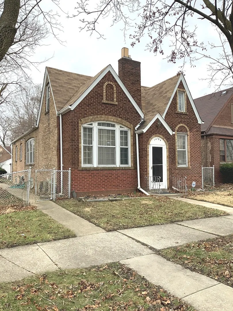 14104 S Michigan Ave photo 1