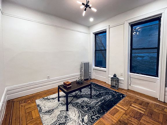 2nd image of 128 W 13th St APT 18