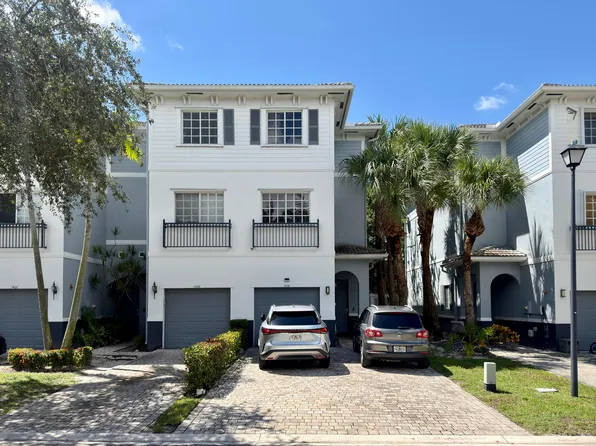 1431 NW 36th Way, Lauderdale Lakes, FL 33311