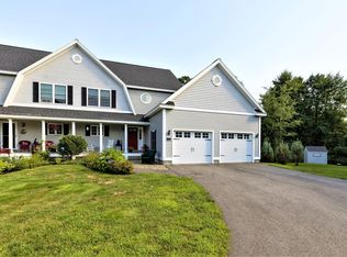 28 Chamberlain Way #28, Kennebunk, ME 04043