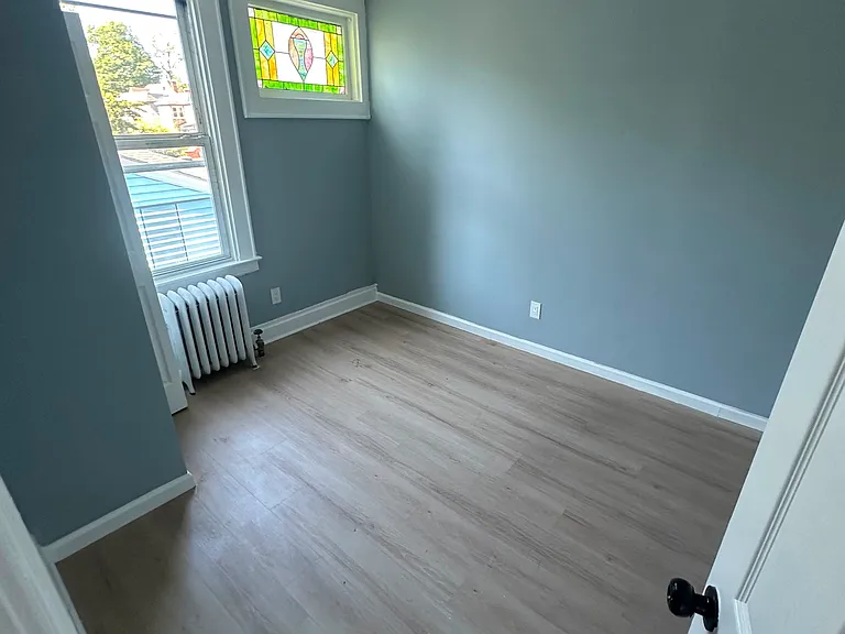 100 Smith St #2F — Photo 5