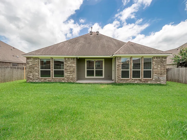 7418 Masters Dr — Photo 20
