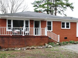 516 W Henry St, Belmont, NC 28012