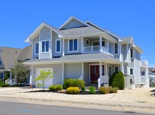 8 Seabreeze Ln, Avalon, NJ 08202
